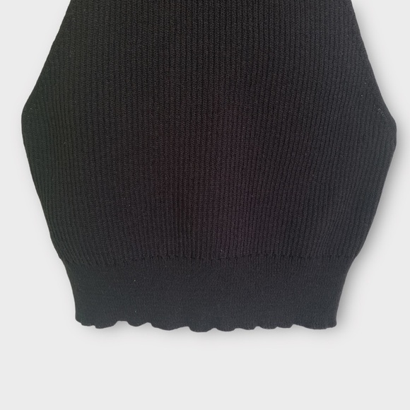 Shein Curve Cutout Cropped Knit Top - Picture 7 of 9